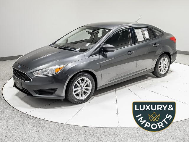2018 Ford Focus Sedan SE's photo