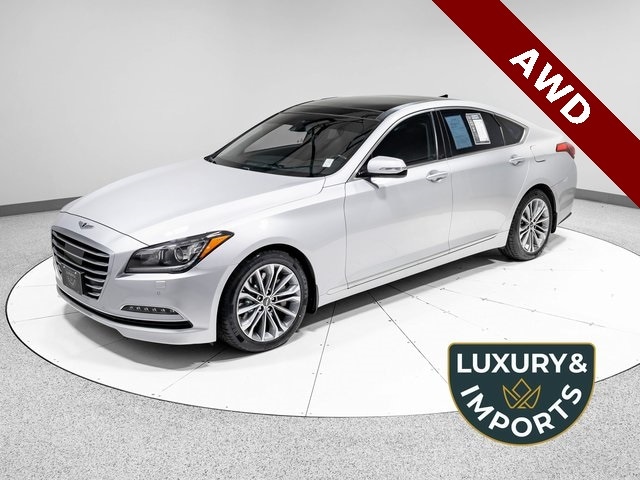 2015 Hyundai Genesis Base's photo