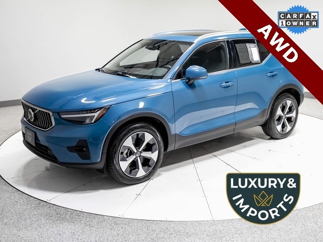 2025 Volvo XC40 Plus's photo