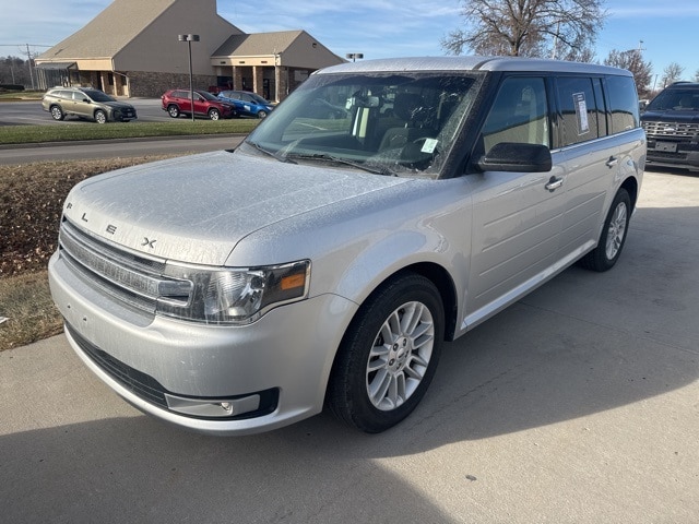 2019 Ford Flex SEL's photo