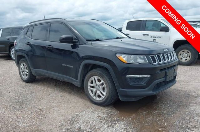 2018 Jeep Compass Sport's photo