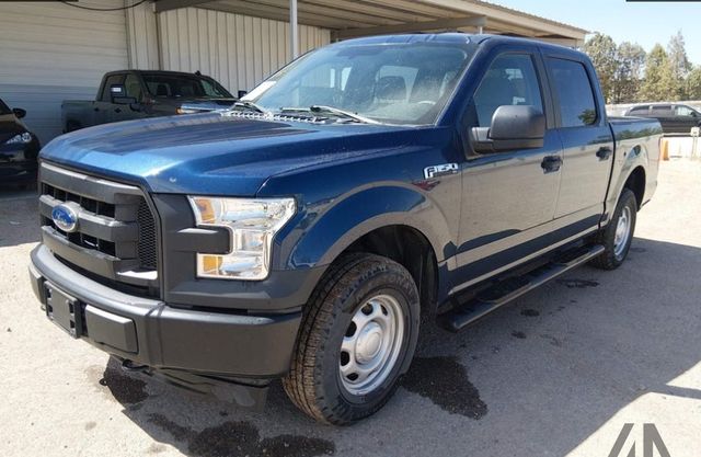 2017 Ford F-150 XL 4x4 SuperCrew 5-1/2 Box's photo