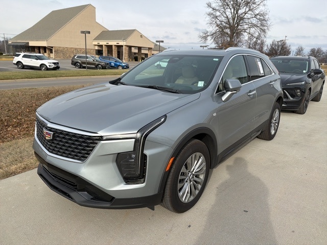 2025 Cadillac XT4 Premium Luxury's photo