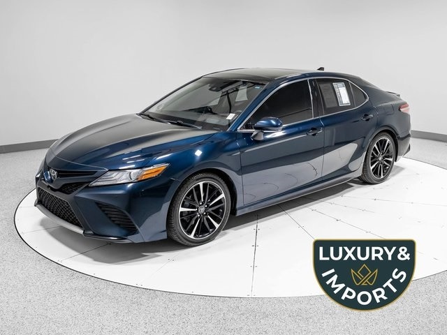 2018 Toyota Camry XSE's photo