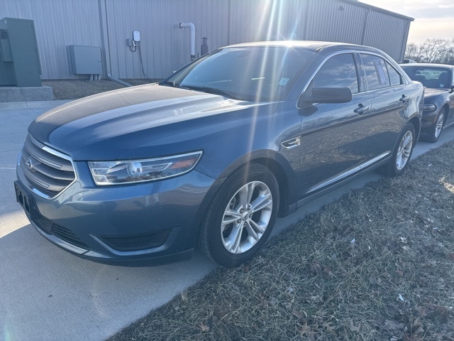 2018 Ford Taurus SE