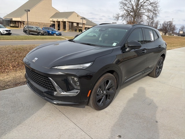 2025 Buick Envision Sport Touring's photo