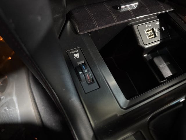 2023 Lexus GX PREMIUM - Photo 6