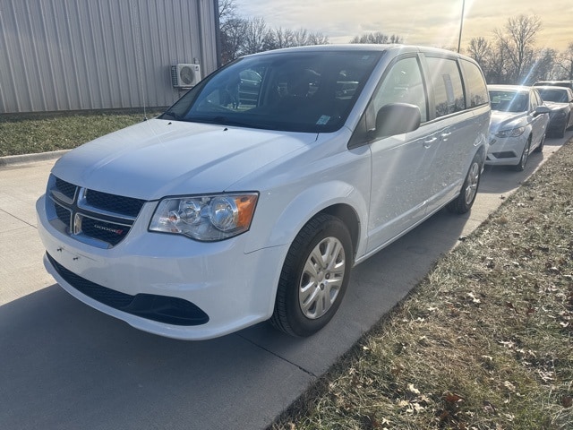 2018 Dodge Grand Caravan SE's photo