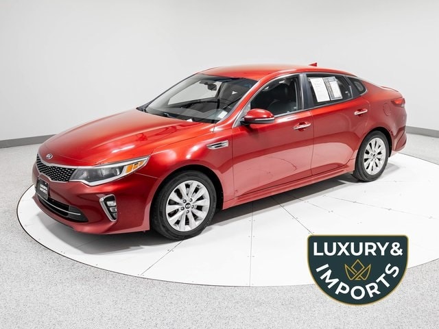 2018 Kia Optima S's photo