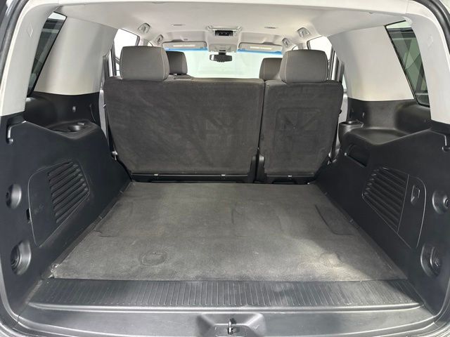 2020 Chevrolet Tahoe LS - Photo 23