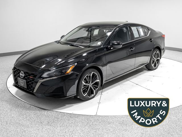 2023 Nissan Altima SR