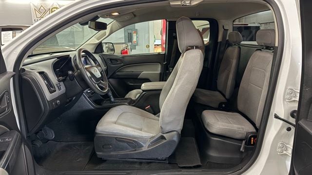 2016 Chevrolet Colorado Work Truck - Photo 18