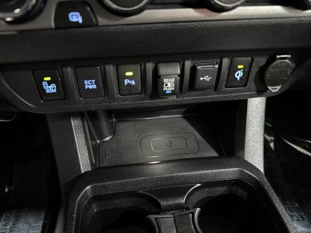 2020 Toyota Tacoma Limited - Photo 26