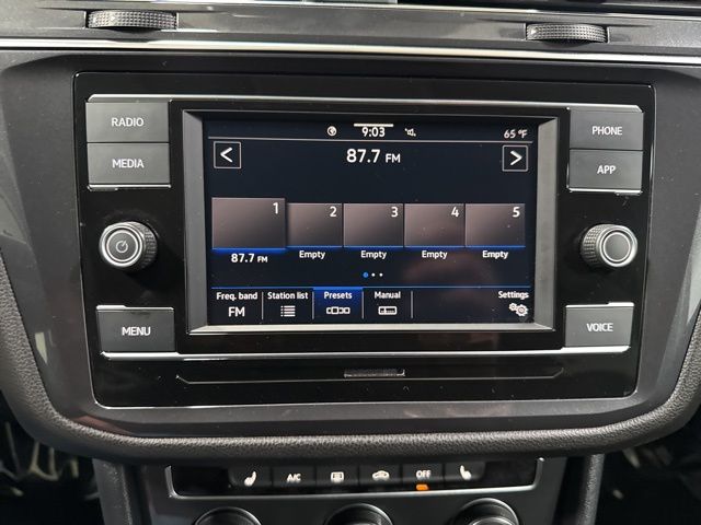 2023 Volkswagen Tiguan S - Photo 19