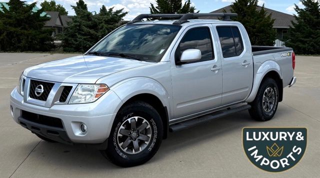 2014 Nissan Frontier 4.0 PRO-4X Crew Cab 4X4 AT's photo