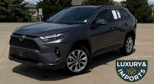 2025 Toyota RAV4 XLE Premium FWD's photo