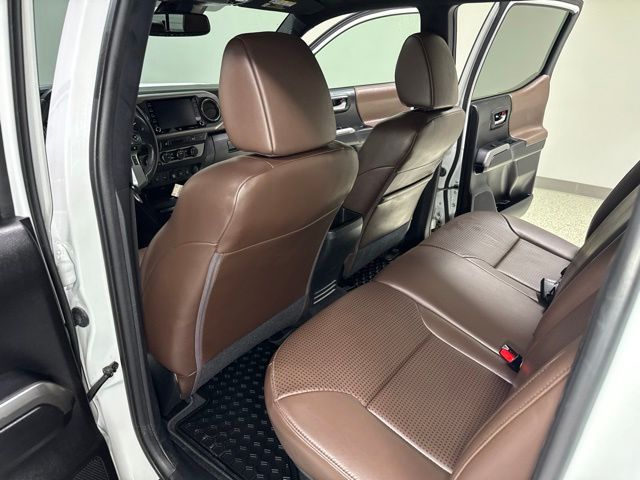 2020 Toyota Tacoma Limited - Photo 30