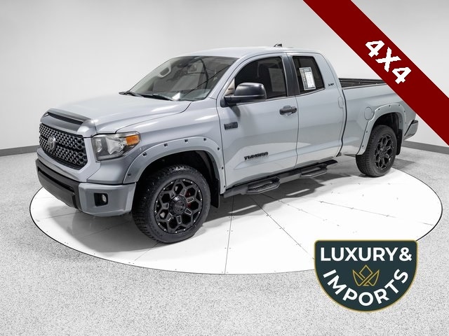 2020 Toyota Tundra SR5's photo