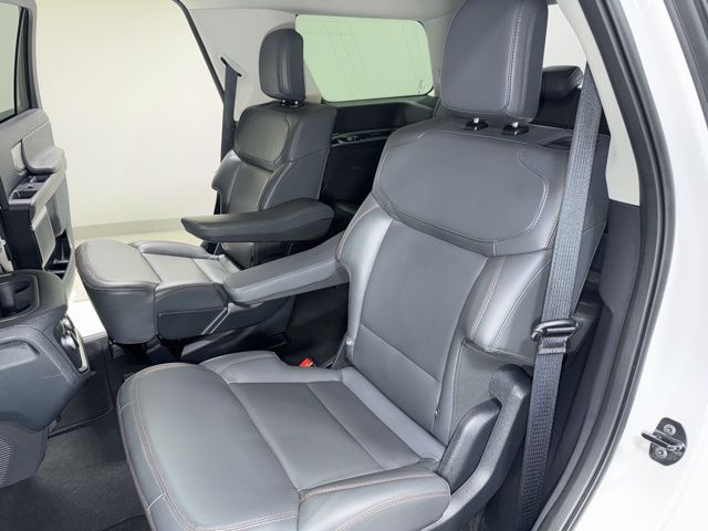 2025 Ford Expedition Active - Photo 26
