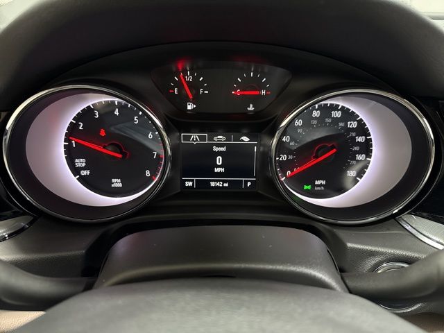 2020 Buick Regal Sportback Preferred - Photo 16
