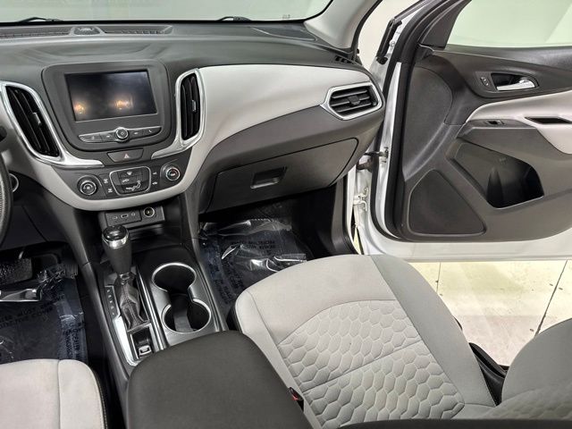 2020 Chevrolet Equinox LS - Photo 19
