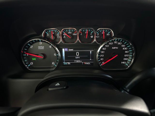 2020 Chevrolet Tahoe LS - Photo 16