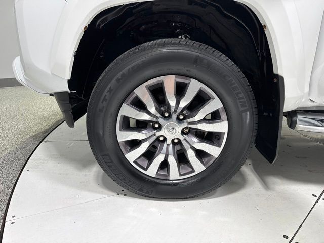 2020 Toyota Tacoma Limited - Photo 10