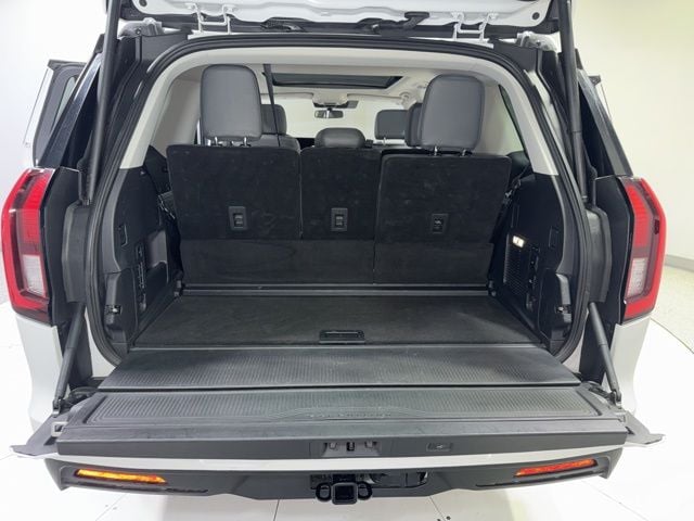 2025 Ford Expedition Active - Photo 29