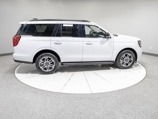 2025 Ford Expedition Active - Photo 32