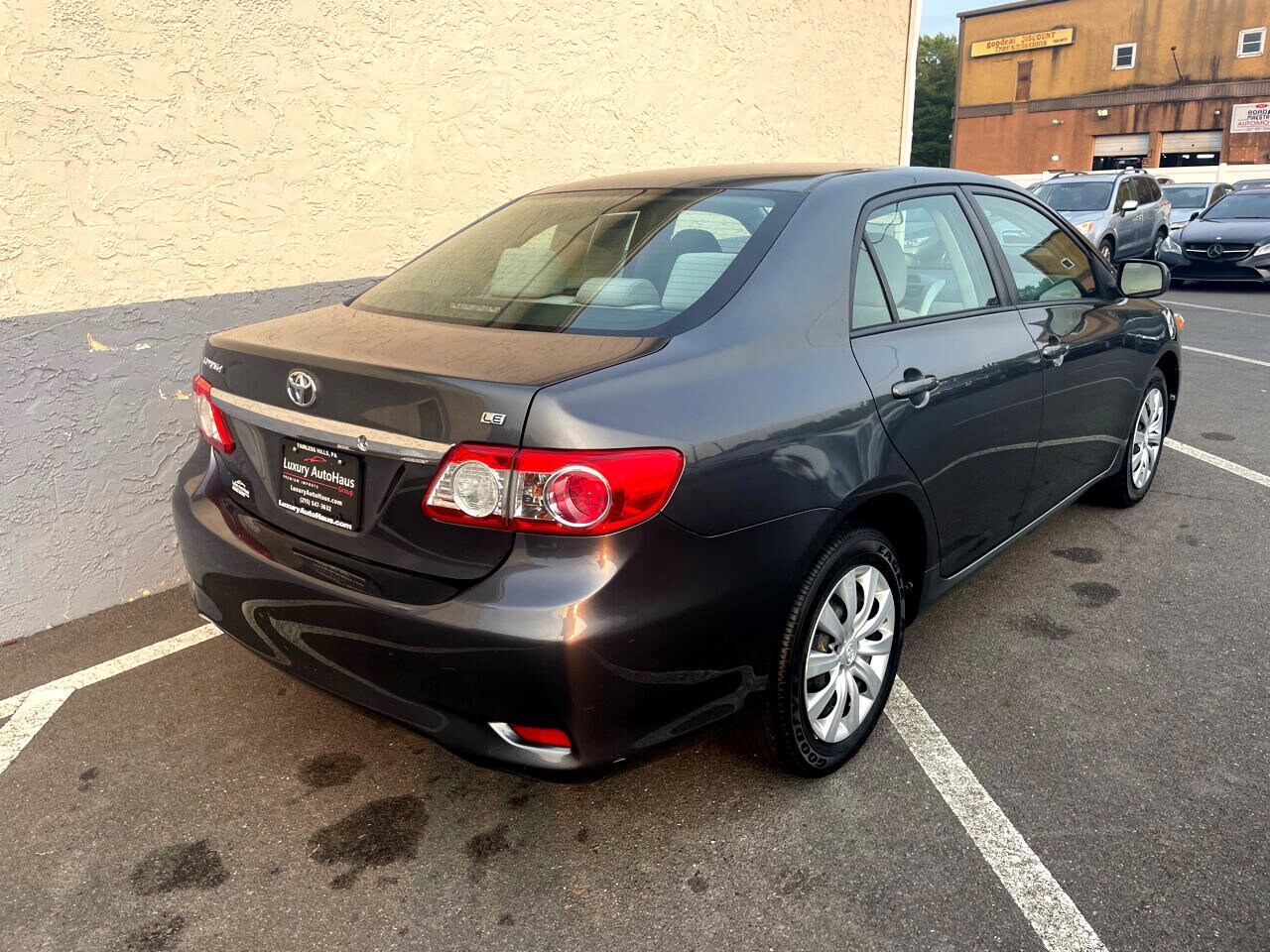 2012 Toyota Corolla photo 3