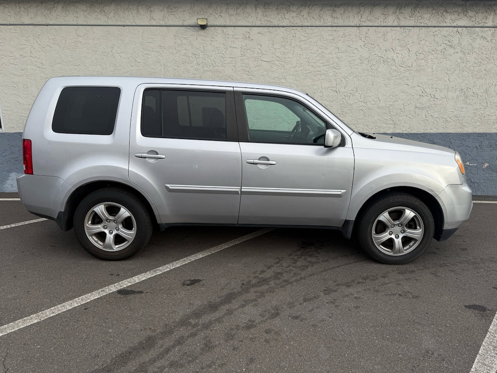 Used 2013 Honda Pilot EX 4WD SUV