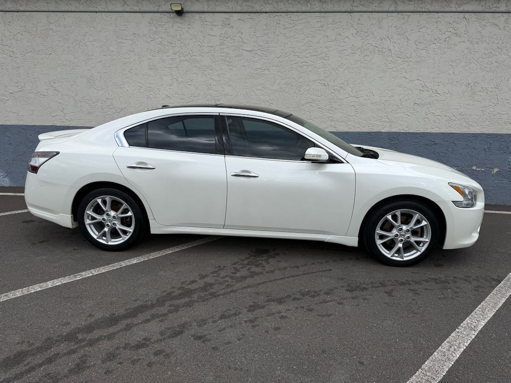 Used 2014 Nissan Maxima 3.5 SV Sedan