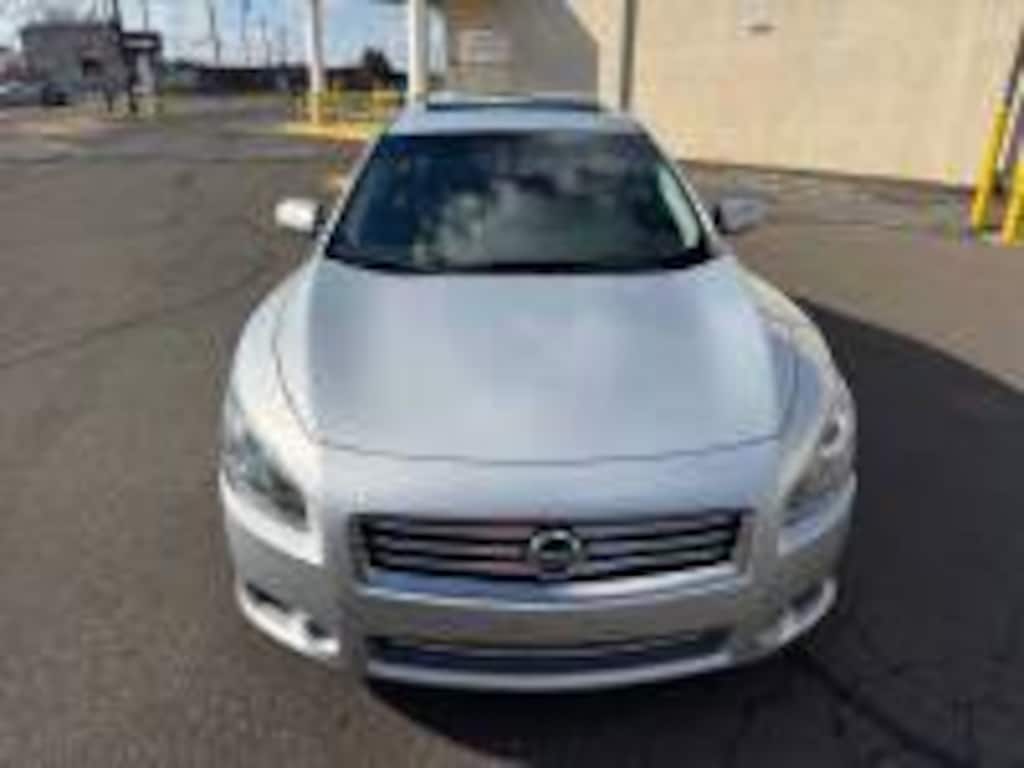 Used 2014 Nissan Maxima 3.5 SV Sedan