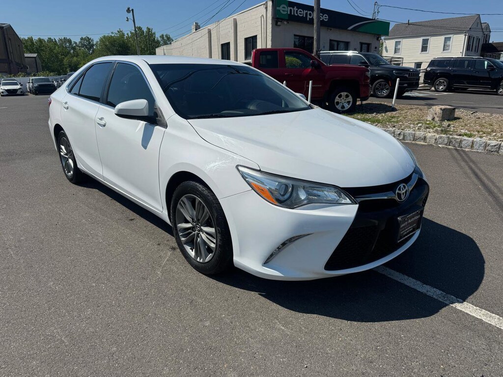 Used 2016 Toyota Camry Sedan