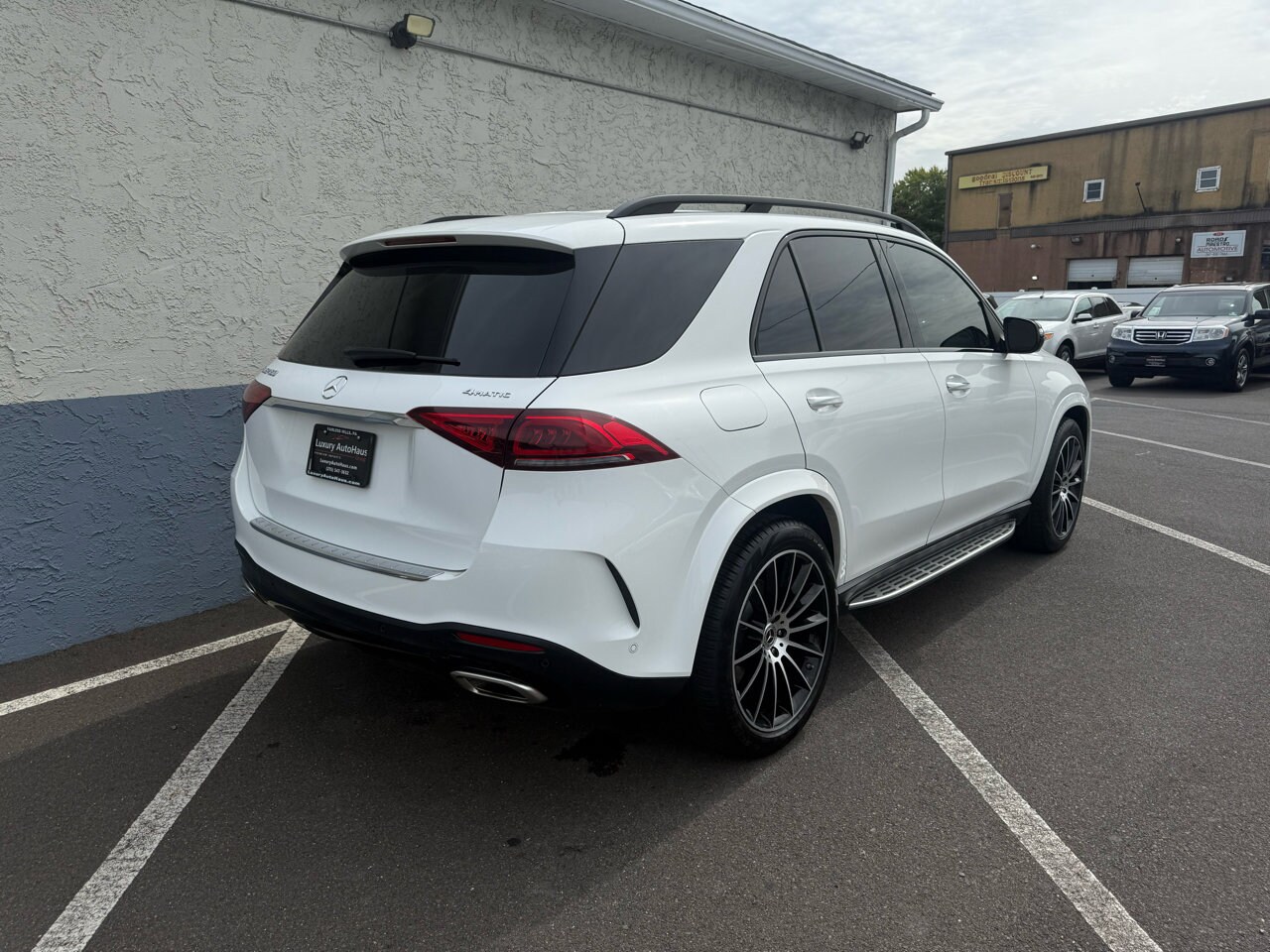 2022 Mercedes Benz GLE 450 4MATIC photo 2
