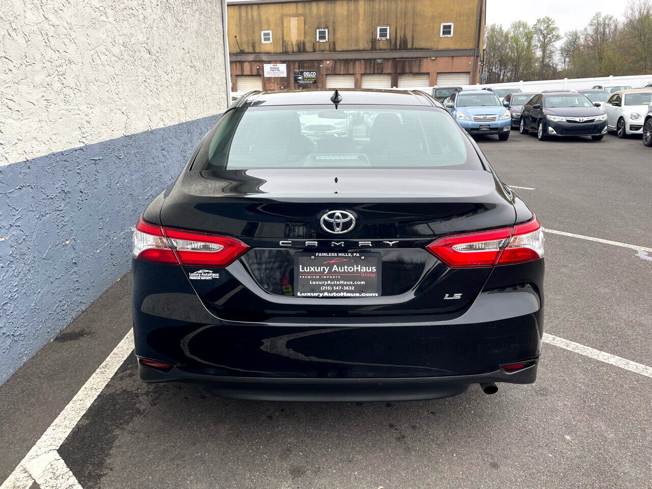 2020 Toyota Camry LE photo 4