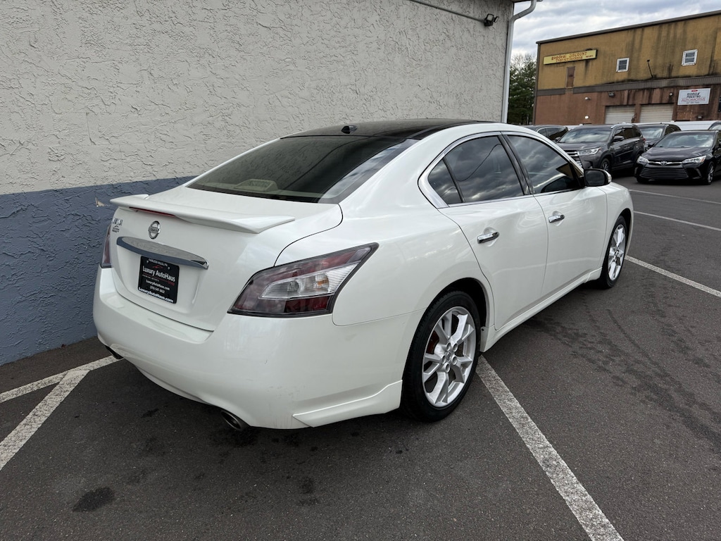 Used 2014 Nissan Maxima 3.5 SV Sedan