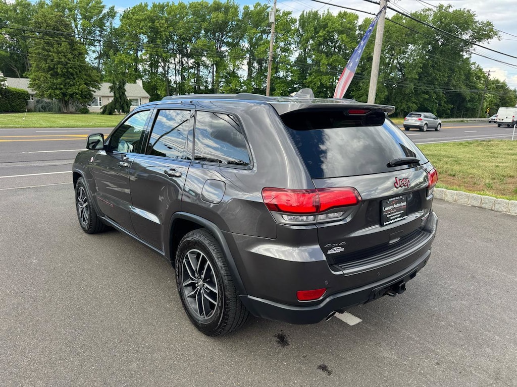 Used 2017 Jeep Grand Cherokee Trailhawk 4x4 SUV