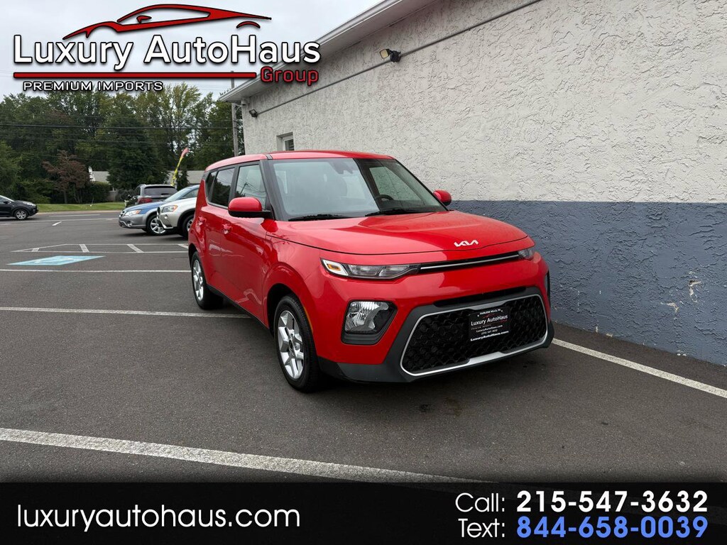 Used 2022 Kia Soul LX Hatchback