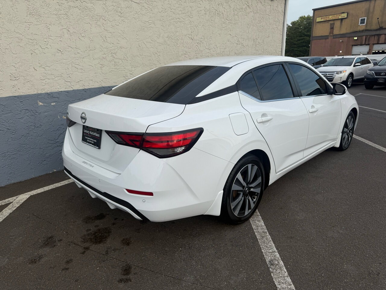 2022 Nissan Sentra S photo 2