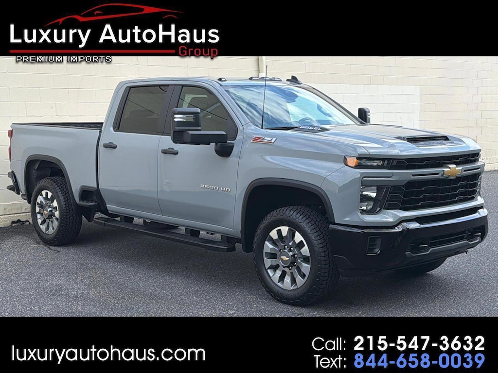 Used 2025 Chevrolet Silverado 2500 HD Custom Truck Crew Cab