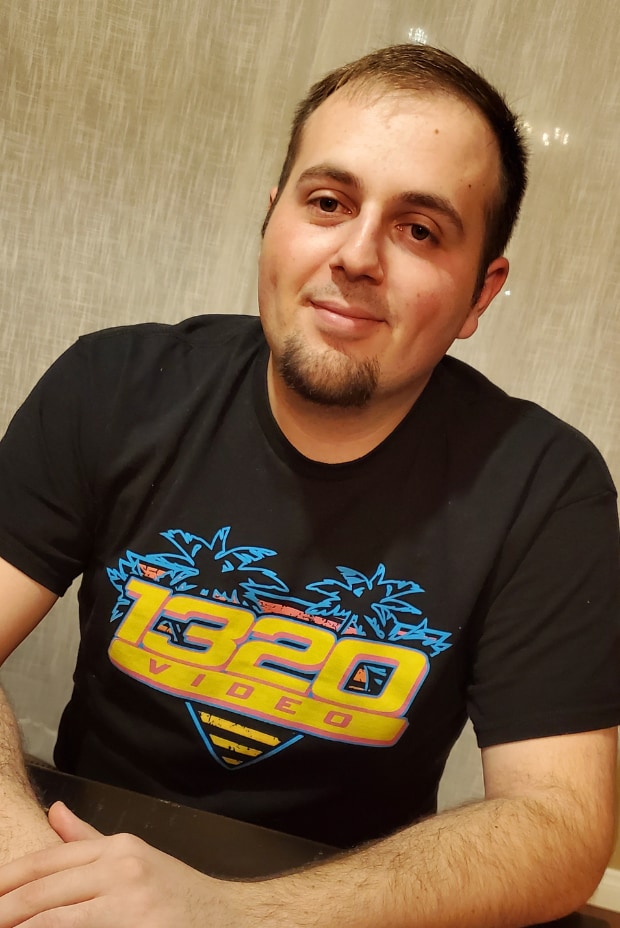 Travis 620.png