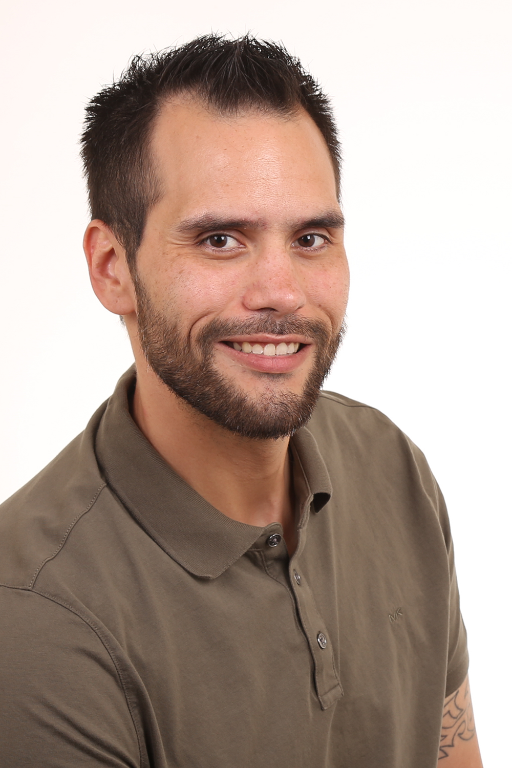 Staff member Mike Redam from ID_644c80c569c5
