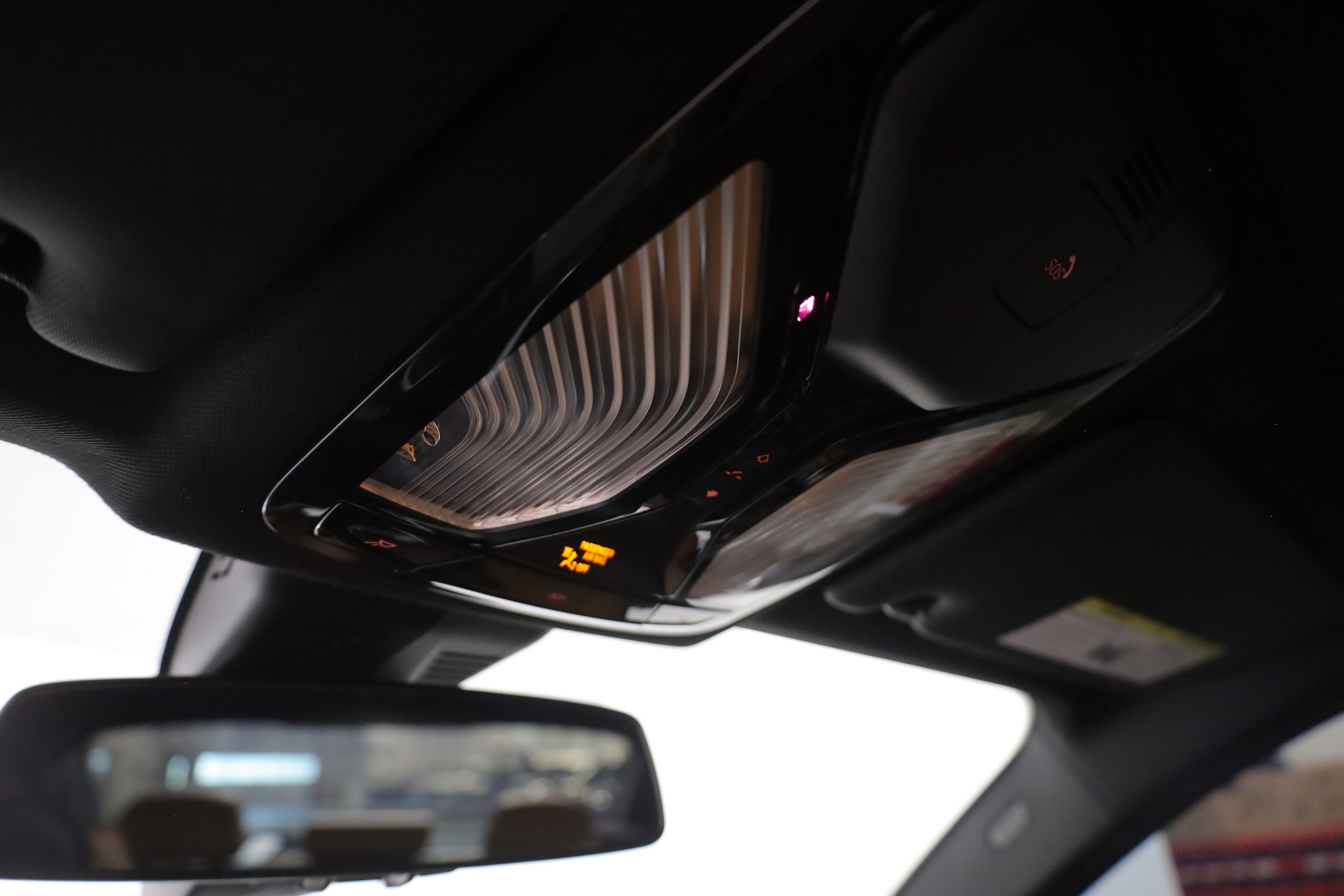 2025 BMW 3 Series 330i - Photo 26