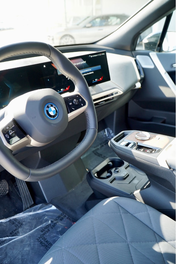 bmw ix.png