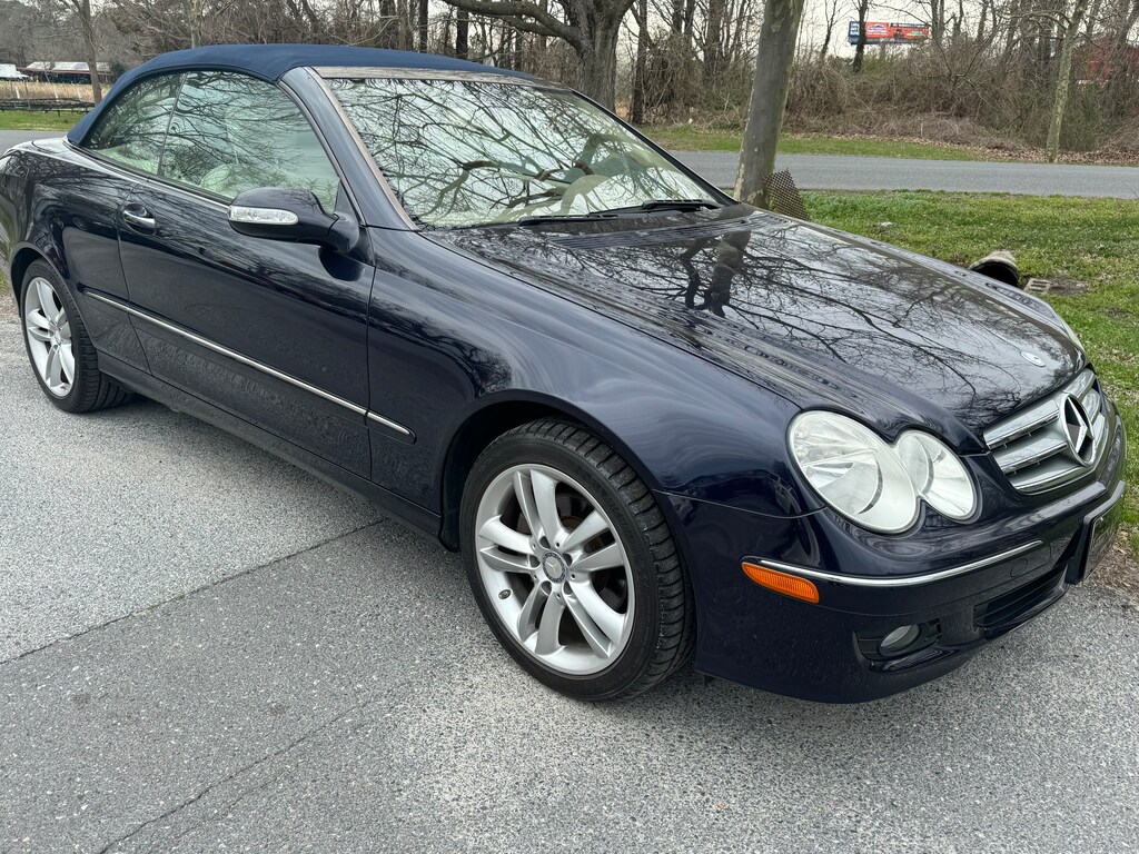 Used 2008 MercedesBenz CLKClass For Sale at Luxury Motors of Rehoboth