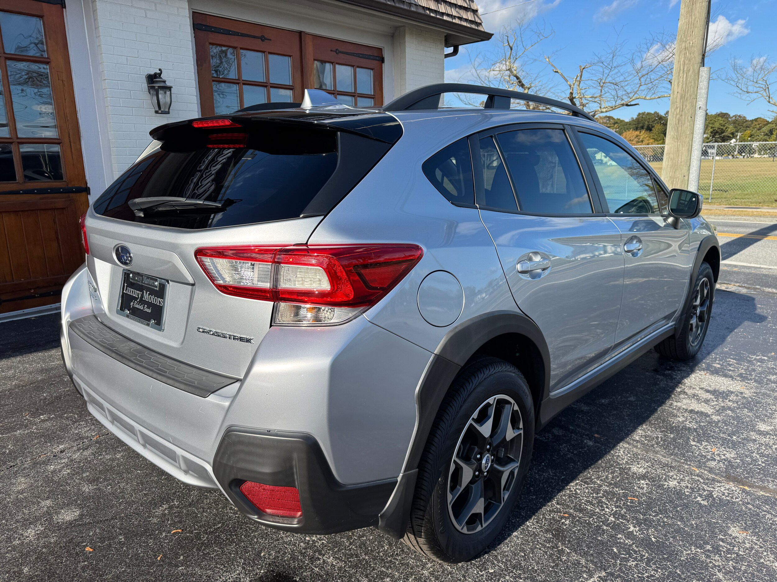 2018 Subaru Crosstrek 2.0i Premium photo 3