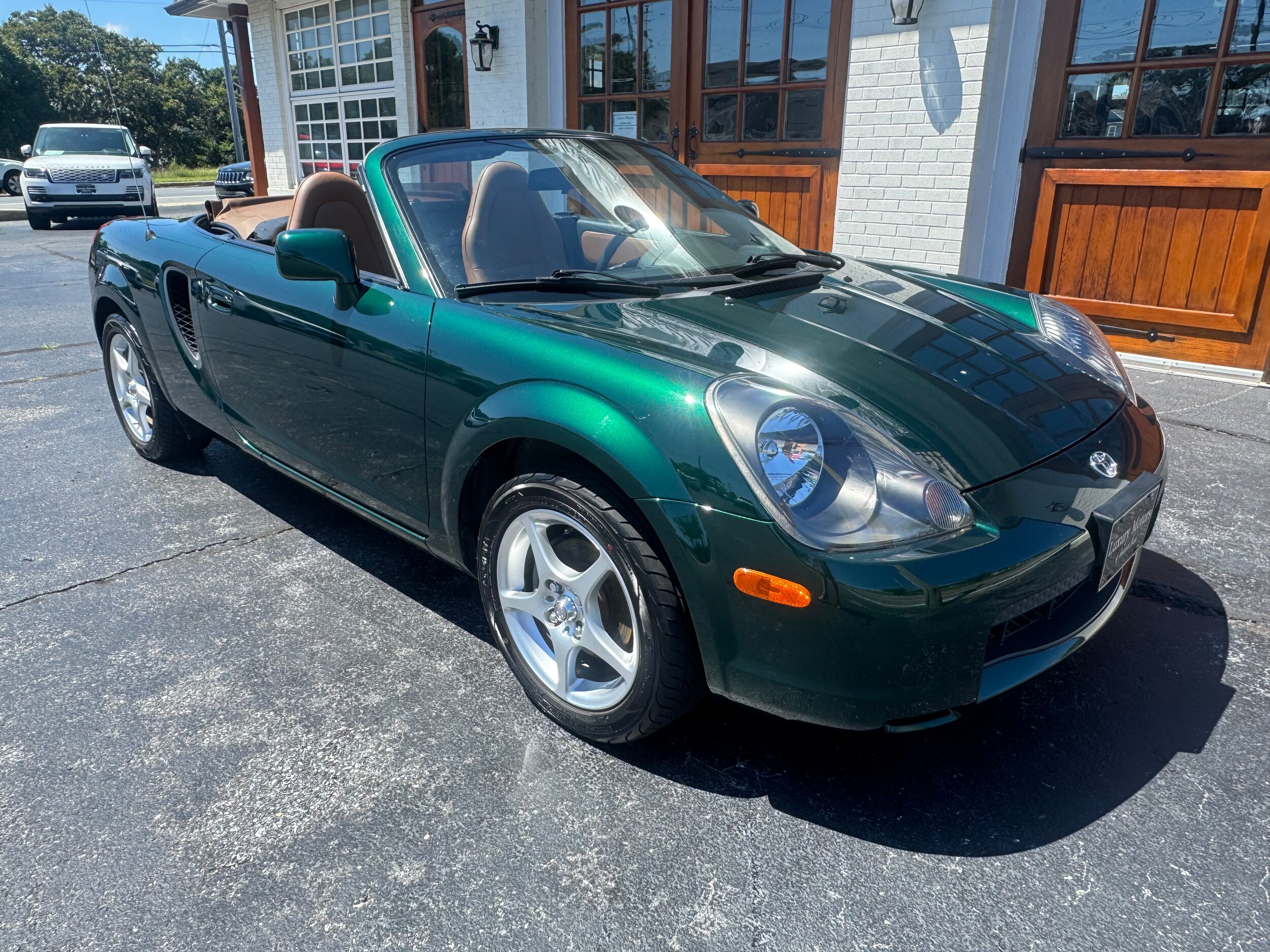 2002 Toyota MR2 Spyder photo 2