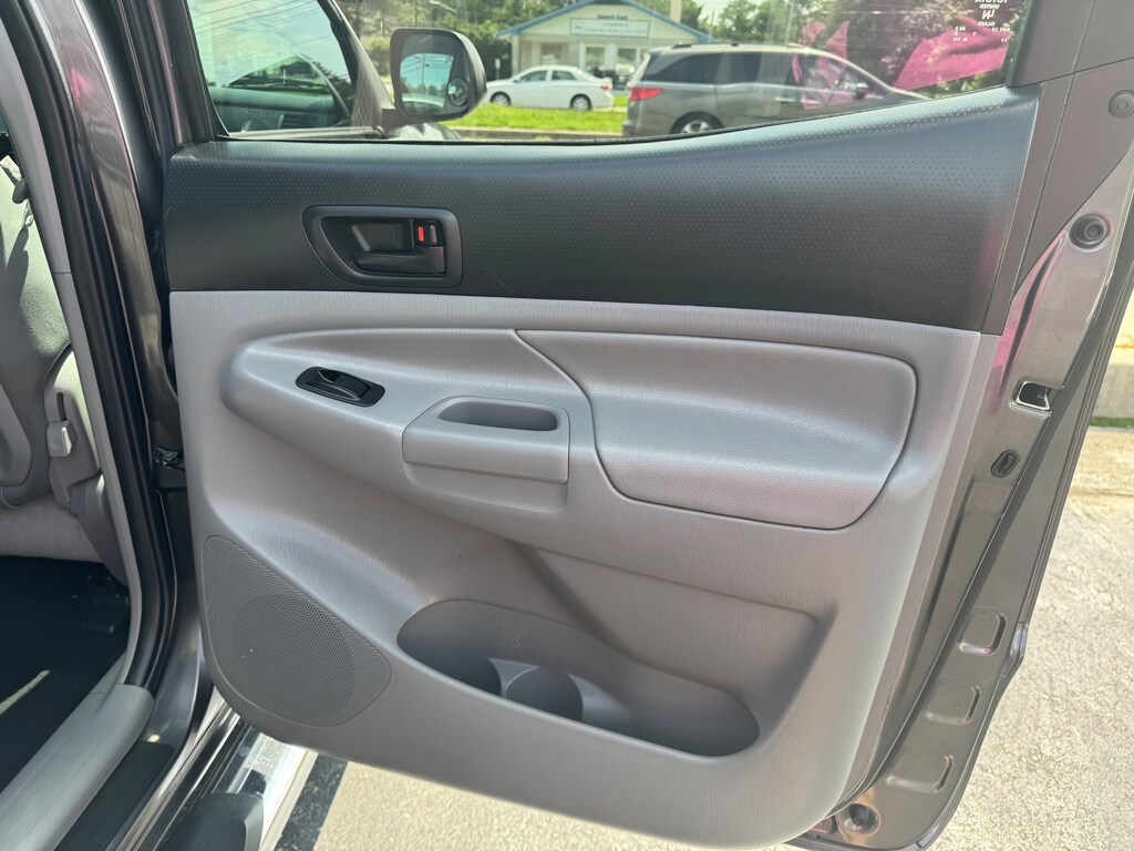 Used 2014 Toyota Tacoma 4x4 Truck Double Cab