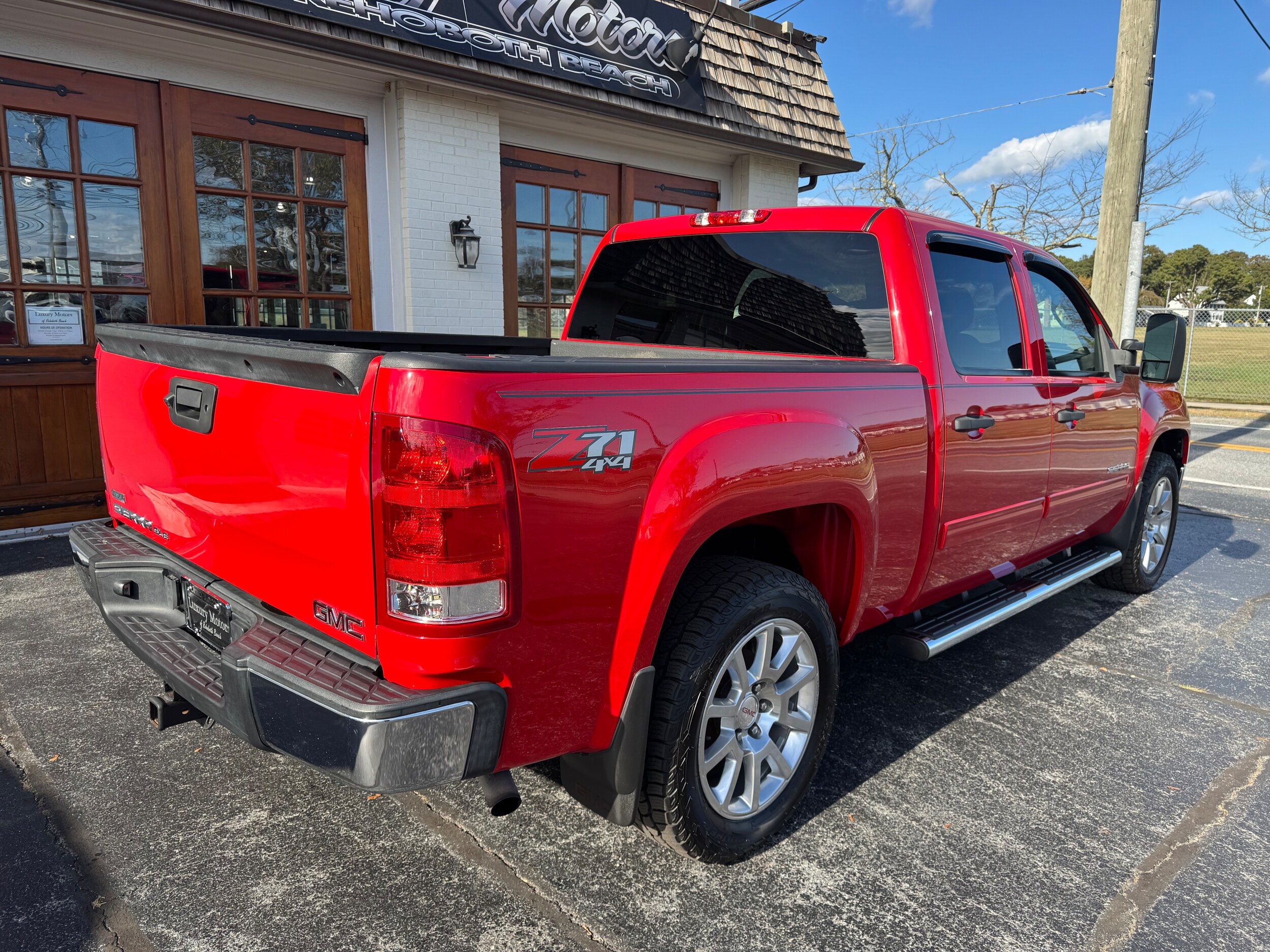 2010 Gmc Sierra 1500 SLE photo 2